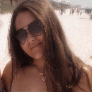 Meet your Posher, Garner